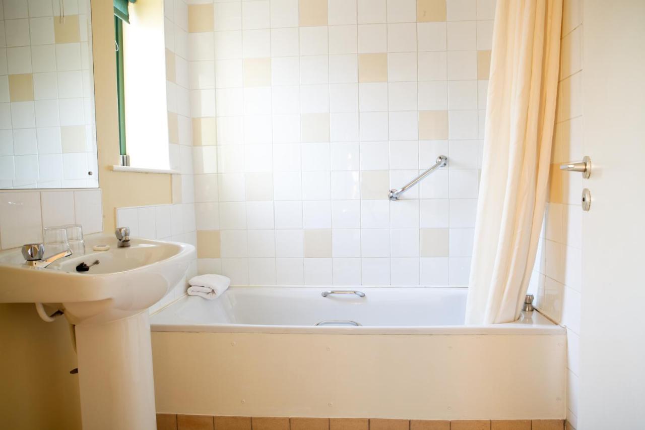 Lough Lannagh Lodge B&B Castlebar Exteriér fotografie
